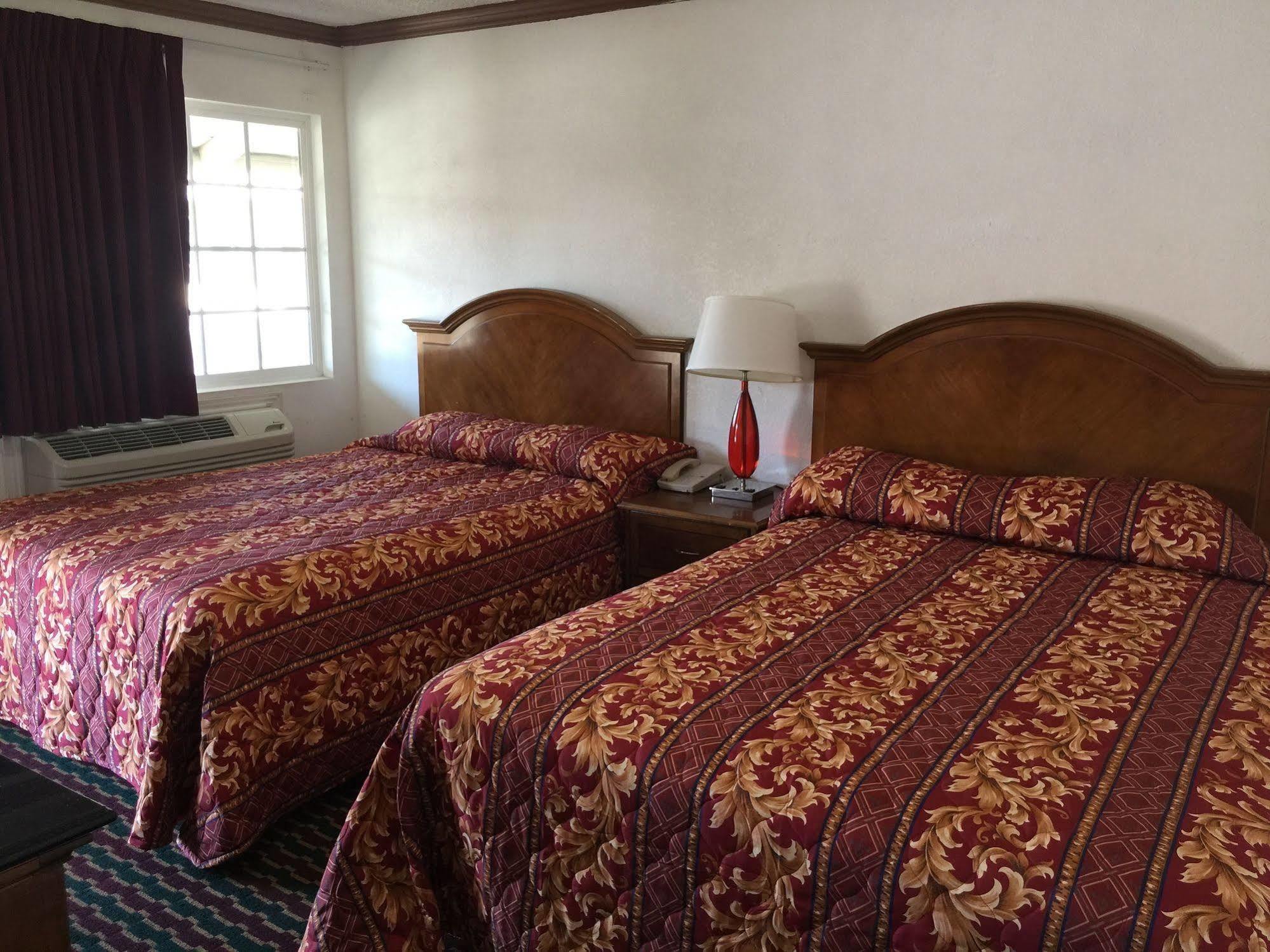 Buckboard Motel ซานตามาเรีย ภายนอก รูปภาพ